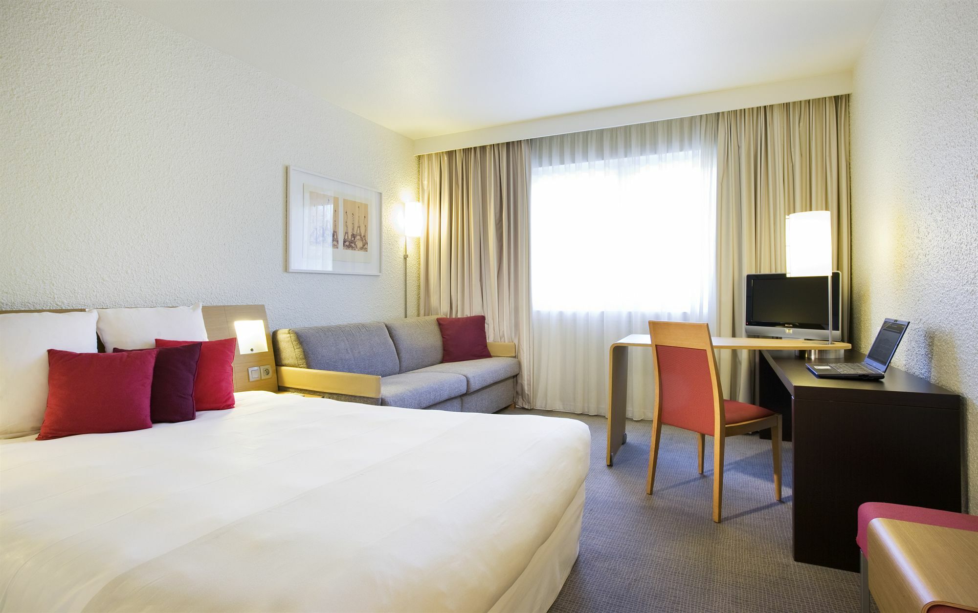 เมอร์เคียว ปารีส เลอ บูร์เก Hotel เลอบล็องเมนิล ภายนอก รูปภาพ